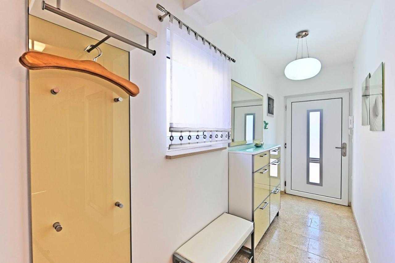 Casa Tara Three-Bedroom Holiday Home Пула Екстер'єр фото